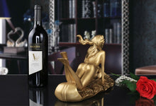 Load image into Gallery viewer, Beauty Wine Bottle Holder