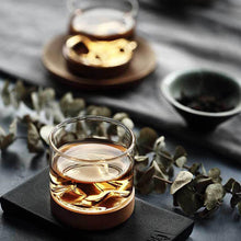 Load image into Gallery viewer, Mountain Whiskey Glass with Wooden Base Rocks Beer Set