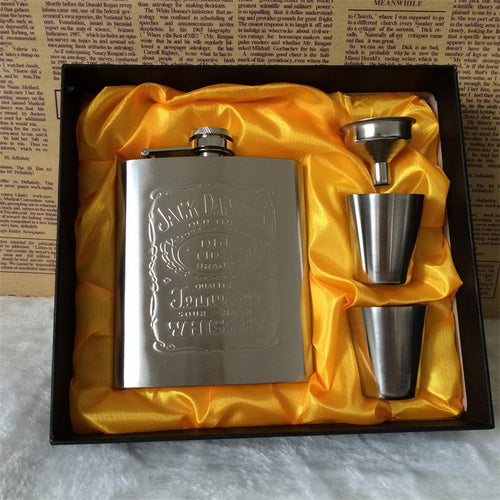 Creative Stainless Steel Hip Flask Pocket Portable Mini Wine Glass