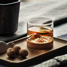 Load image into Gallery viewer, Mountain Whiskey Glass with Wooden Base Rocks Beer Set